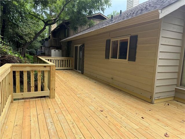 145 Starboard Point, Roswell, GA 30076