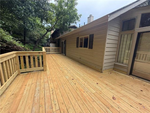 145 Starboard Point, Roswell, GA 30076