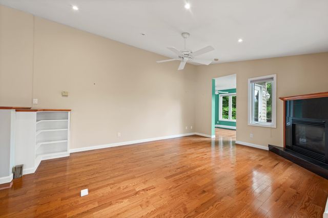 3 Linkside Drive, Thornton, NH 03285