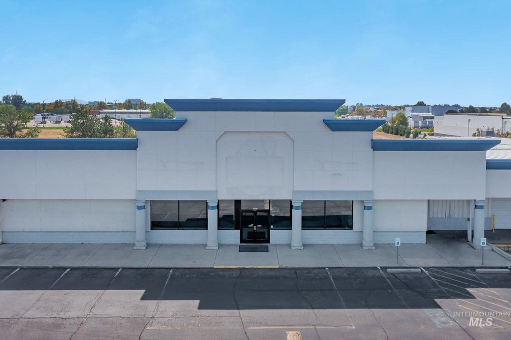 2957 E Fairview Ave., Meridian, ID 83642 photo 2