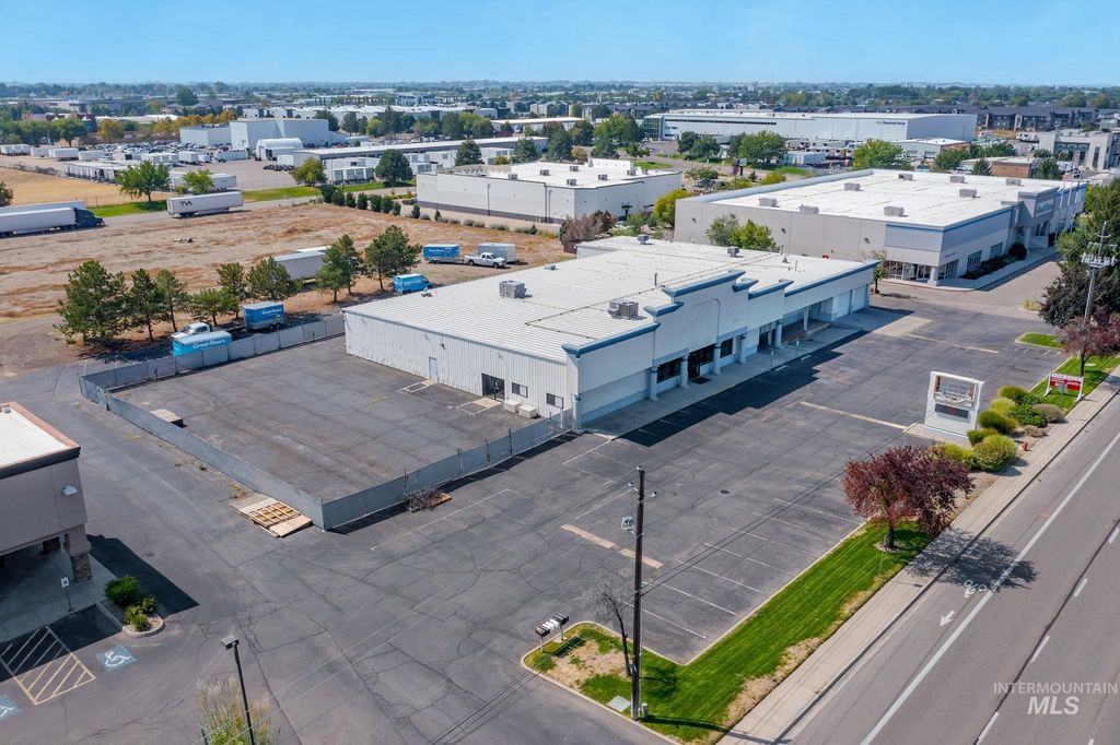 2957 E Fairview Ave., Meridian, ID 83642 photo 7