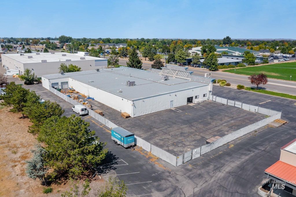 2957 E Fairview Ave., Meridian, ID 83642 photo 8