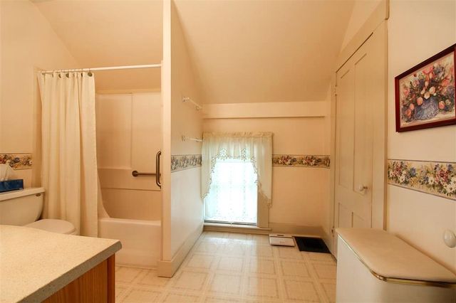 1394 Main Street, St. Johnsbury, VT 05819