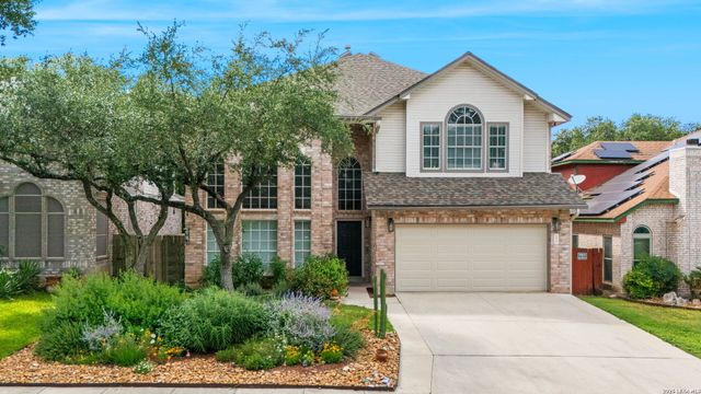2035 Chittim Trail Dr, San Antonio, TX 78232