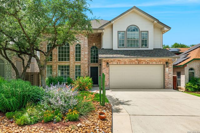 2035 Chittim Trail Dr, San Antonio, TX 78232