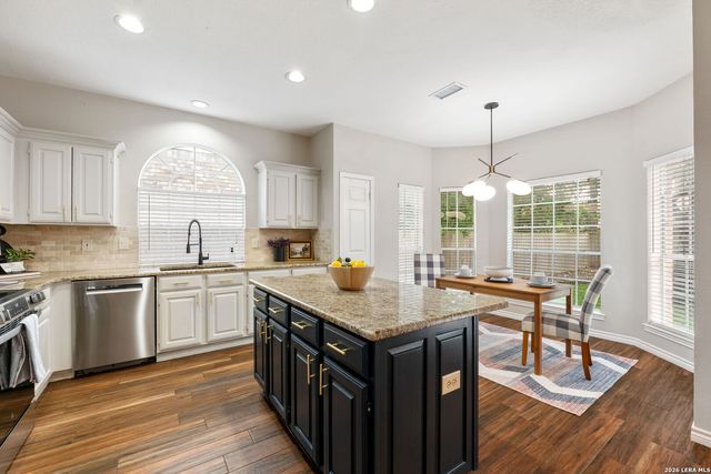 2035 Chittim Trail Dr, San Antonio, TX 78232