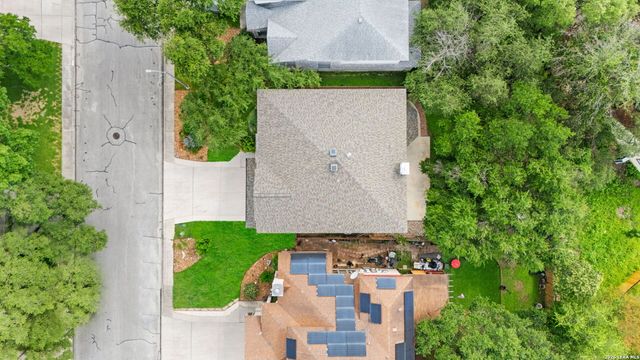 2035 Chittim Trail Dr, San Antonio, TX 78232
