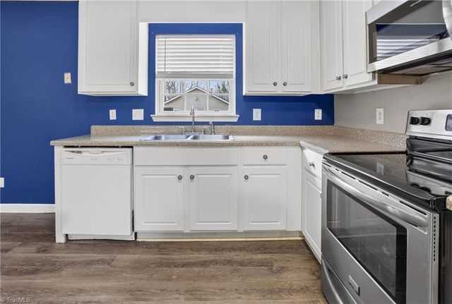 1401 Hoover Hill Road, Asheboro, NC 27205