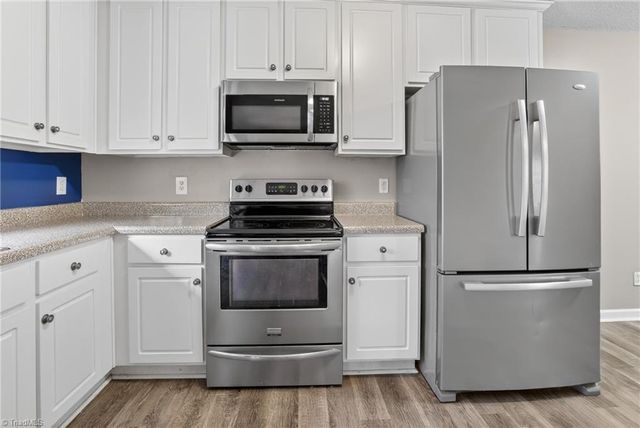 1401 Hoover Hill Road, Asheboro, NC 27205