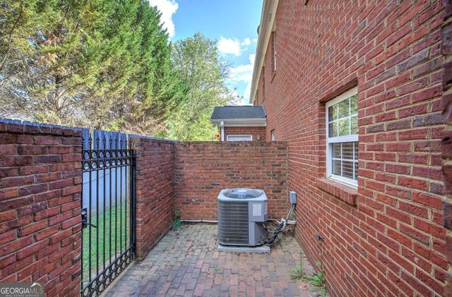 618 Manor Way, Cartersville, GA 30120