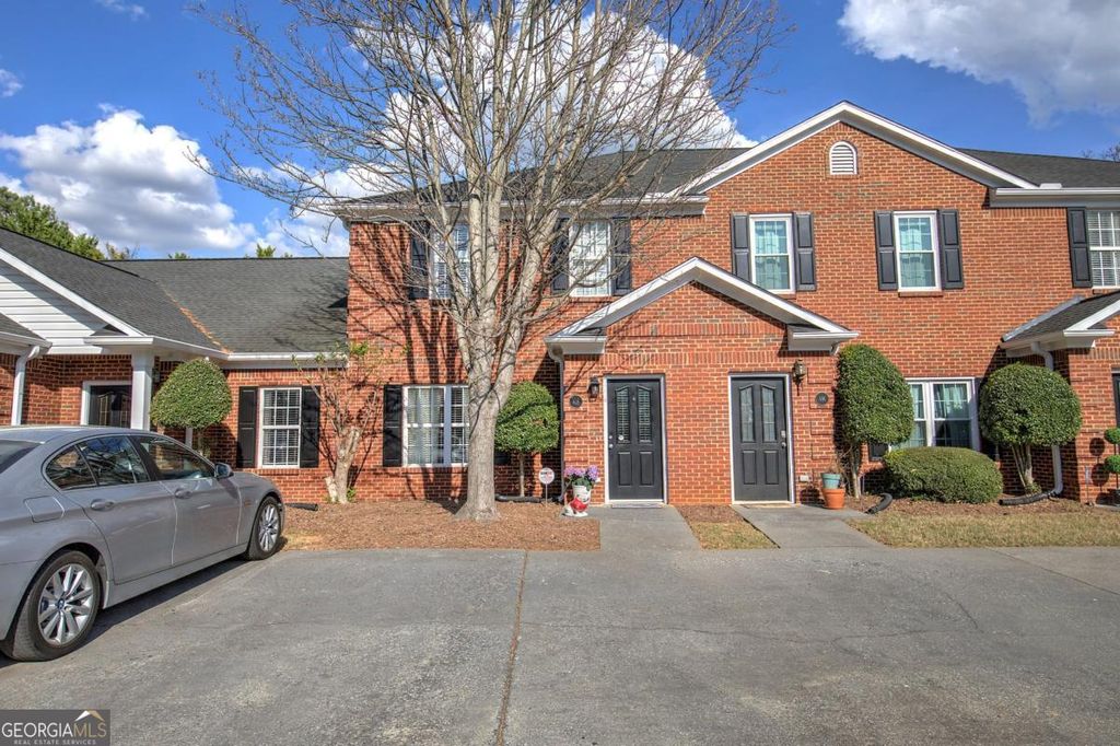 618 Manor Way, Cartersville, GA 30120