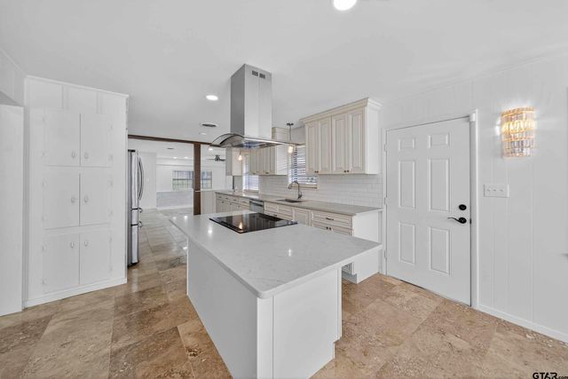 109 Maxine, Mineola, TX 75773