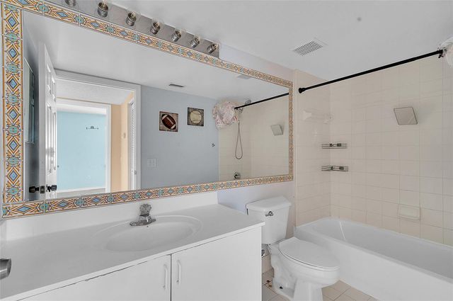 9645 NW 1st Court 1-210, Pembroke Pines, FL 33024