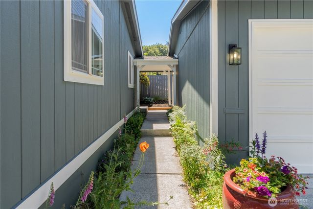 17138 117th Court NE, Bothell, WA 98011