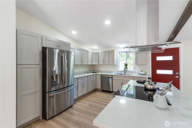 17138 117th Court NE, Bothell, WA 98011