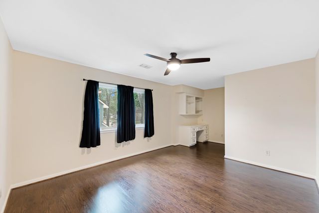 5115 Westerham Place, Houston, TX 77069