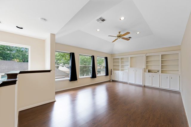 5115 Westerham Place, Houston, TX 77069