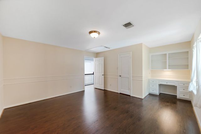 5115 Westerham Place, Houston, TX 77069