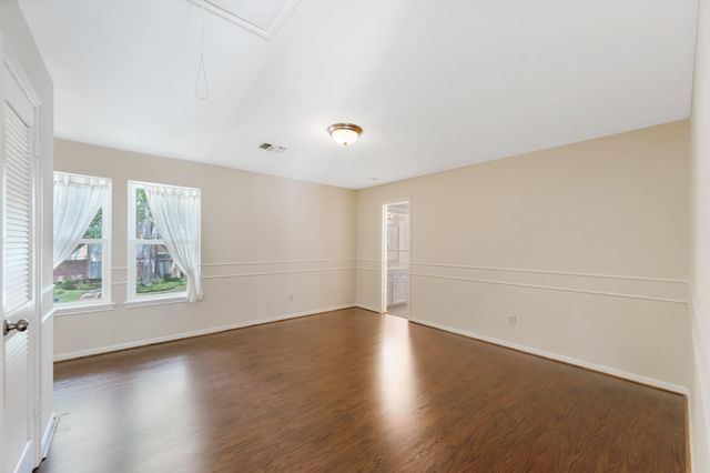 5115 Westerham Place, Houston, TX 77069