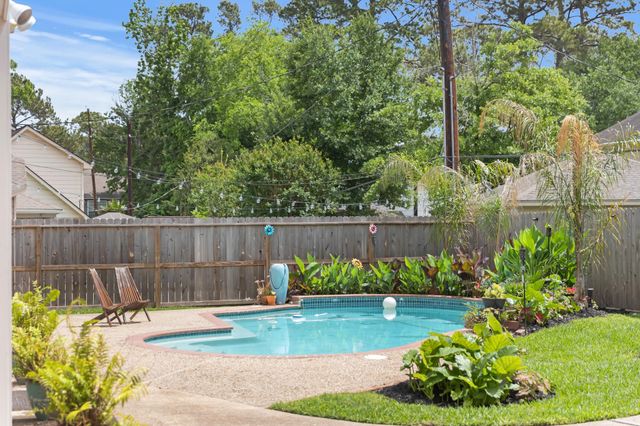 5115 Westerham Place, Houston, TX 77069