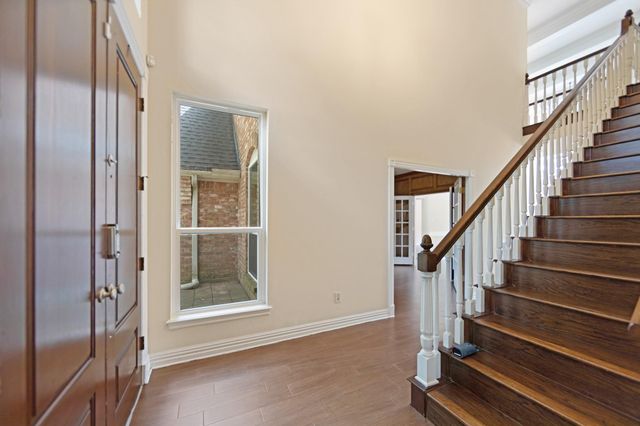 5115 Westerham Place, Houston, TX 77069