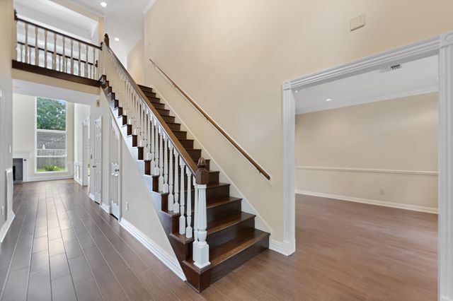 5115 Westerham Place, Houston, TX 77069