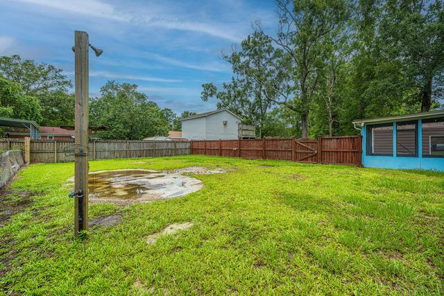 229 Amy Drive, Goose Creek, SC 29445