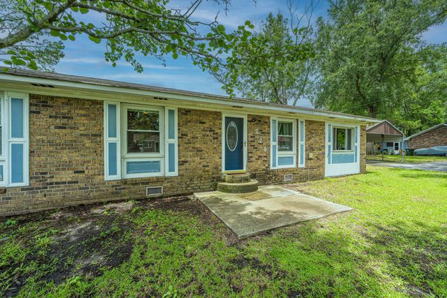 229 Amy Drive, Goose Creek, SC 29445