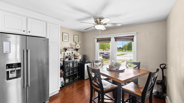 2418 Washington Street, Davenport, IA 52804