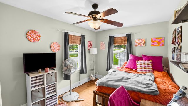 2418 Washington Street, Davenport, IA 52804
