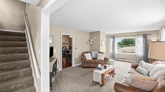 2418 Washington Street, Davenport, IA 52804