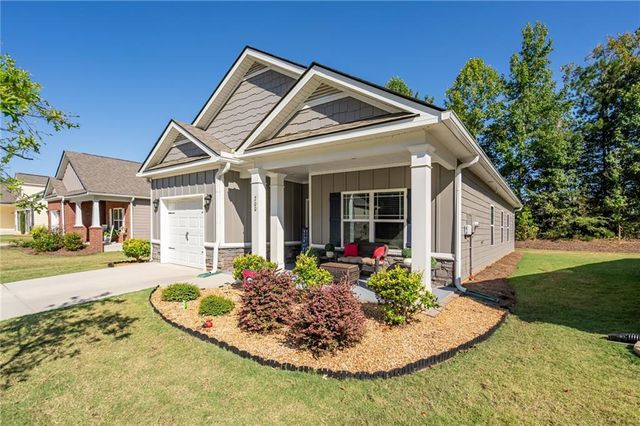 200 Vineyard Walk, Carrollton, GA 30117