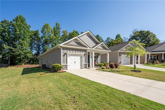 200 Vineyard Walk, Carrollton, GA 30117