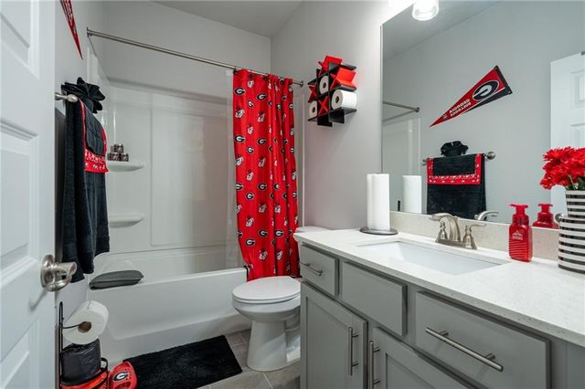 200 Vineyard Walk, Carrollton, GA 30117