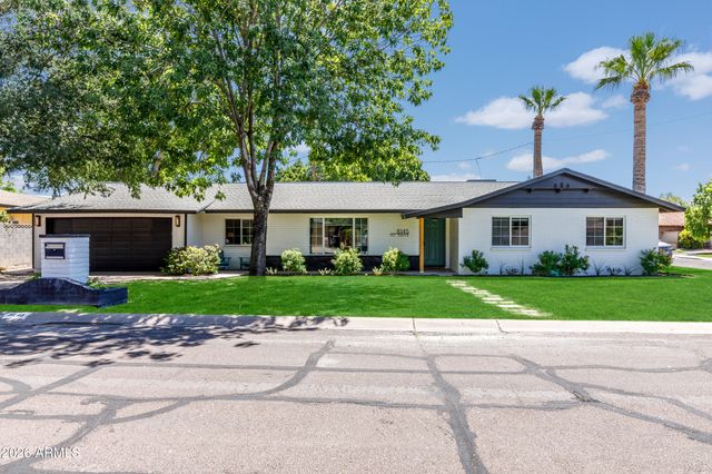 8145 N 1st Drive, Phoenix, AZ 85021