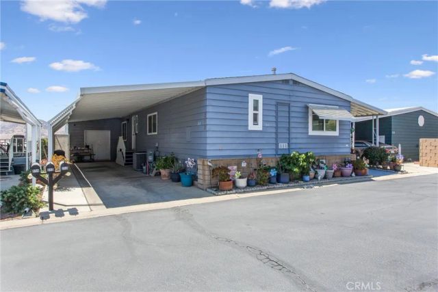 35218 Fir 213, Yucaipa, CA 92399