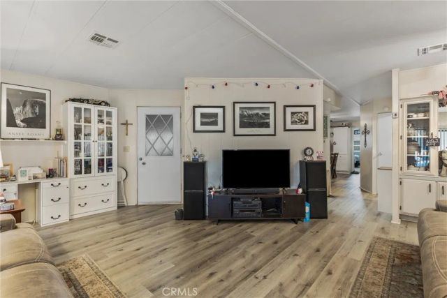 35218 Fir 213, Yucaipa, CA 92399