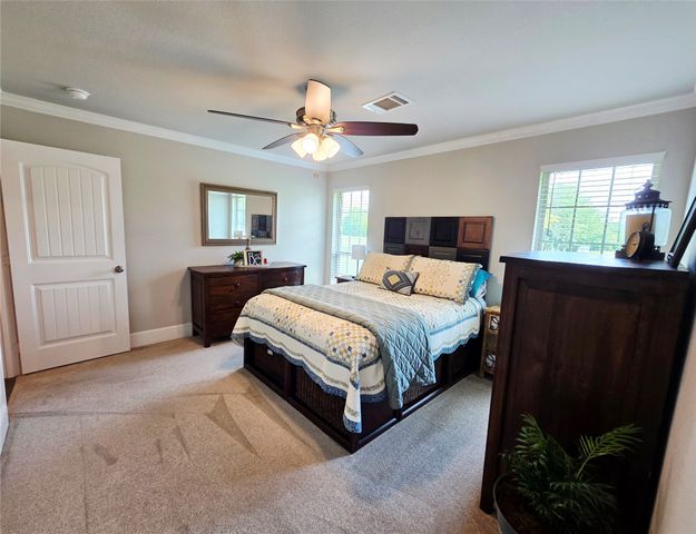 101 E Whitewright Road, Savoy, TX 75479