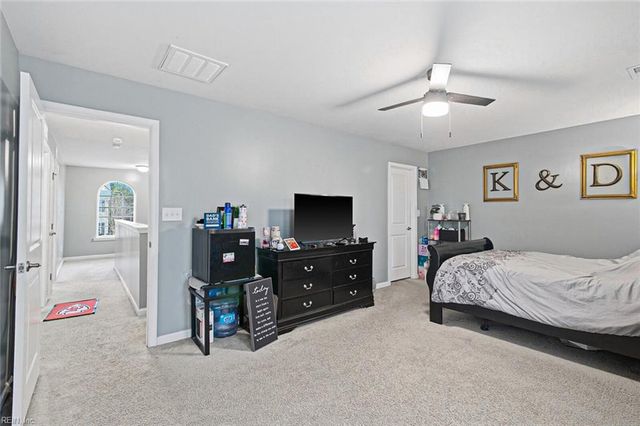 13428 Harbor DR, Carrollton, VA 23314