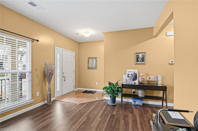 13428 Harbor DR, Carrollton, VA 23314