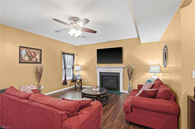 13428 Harbor DR, Carrollton, VA 23314