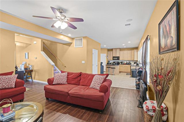 13428 Harbor DR, Carrollton, VA 23314