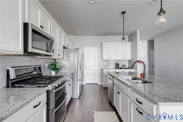 536 Totten Dr, Midlothian, VA 23113