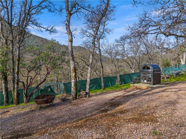 2615 Eastlake Dr, Kelseyville, CA 95451