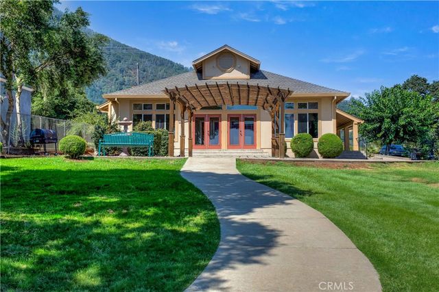 2615 Eastlake Dr, Kelseyville, CA 95451