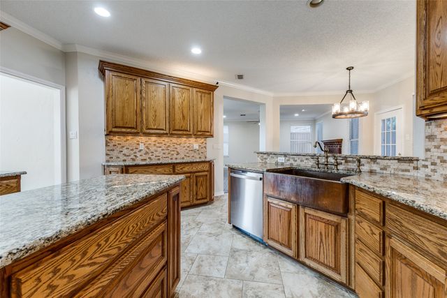 7013 Amethyst Lane, Plano, TX 75025