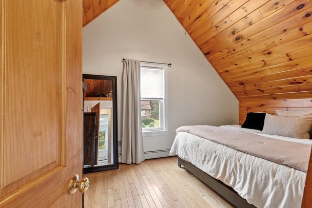44 Clark St, Wilmington, MA 01887