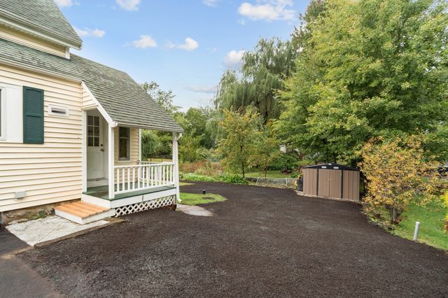44 Clark St, Wilmington, MA 01887
