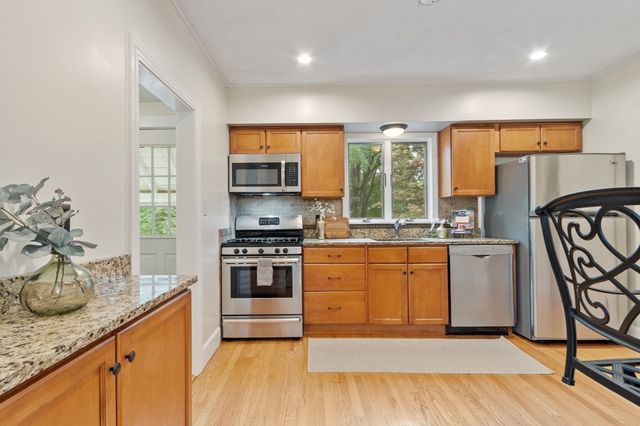 44 Clark St, Wilmington, MA 01887