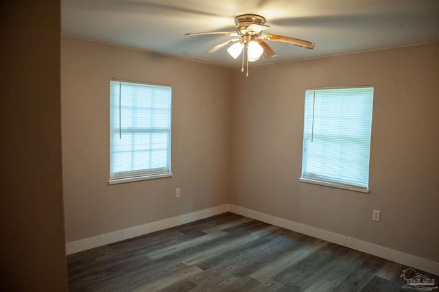 6124 Patricia Ave, Milton, FL 32570